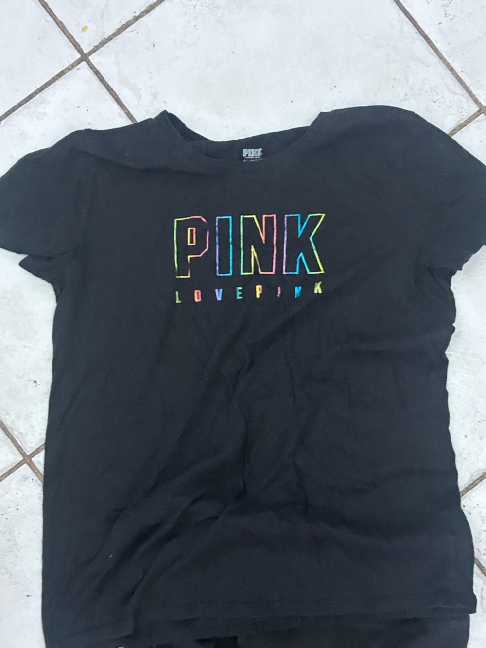 PINK Victoria's Secret Black Tee with Rainbow-Trim Logo - Picture 2 of 4